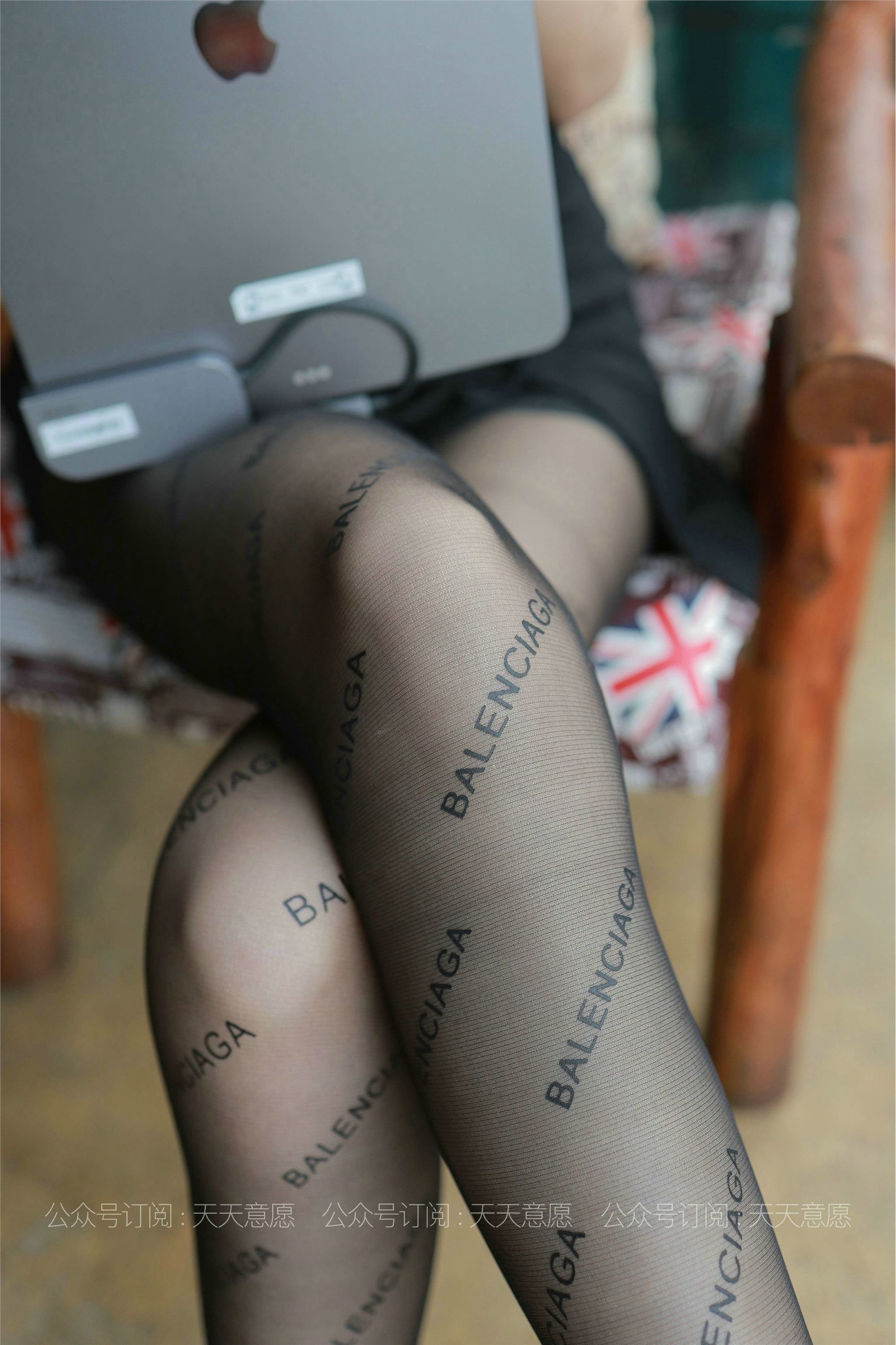 IESS异思趣向  2021.07.07 丝享家854：九妹《甜美女主管》